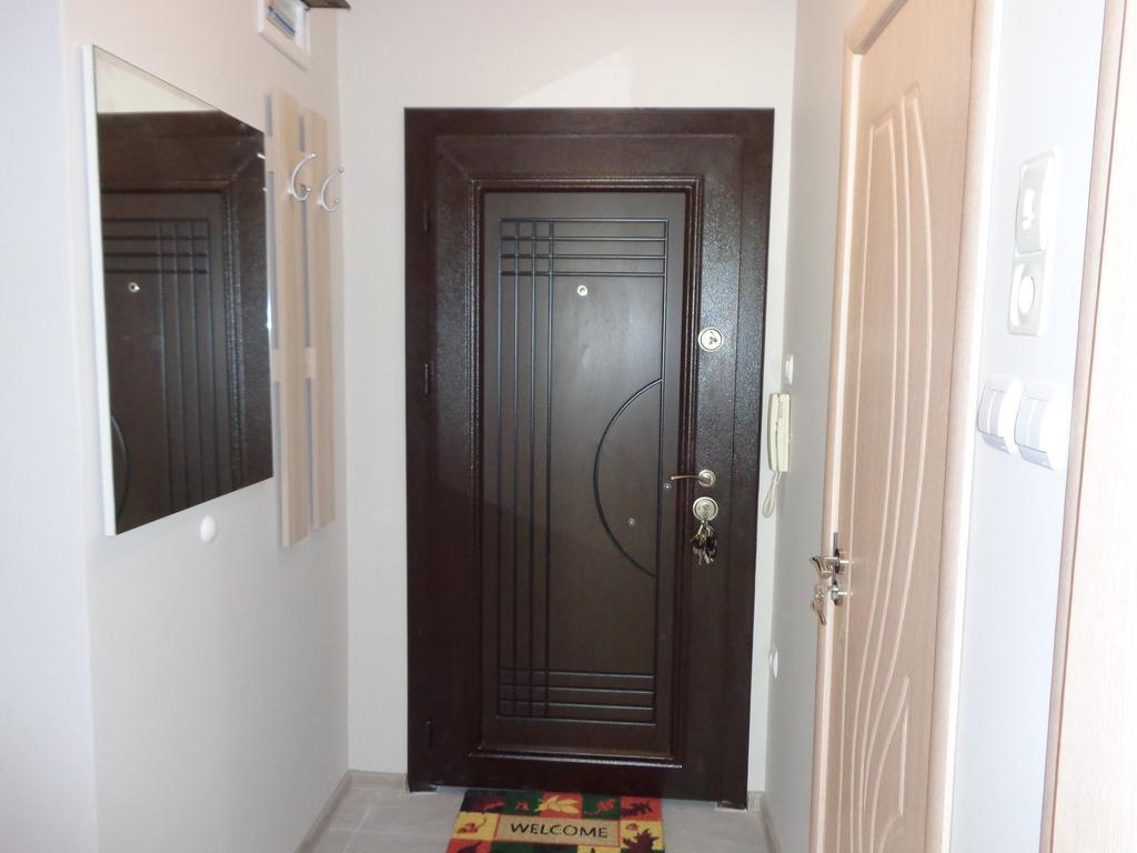 Luxury Apartment Lazur 2 Burgas Stad Buitenkant foto