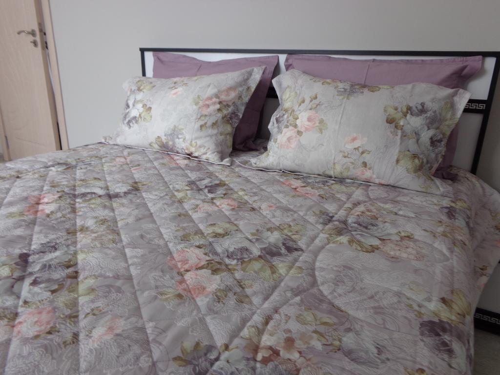 Luxury Apartment Lazur 2 Burgas Stad Buitenkant foto